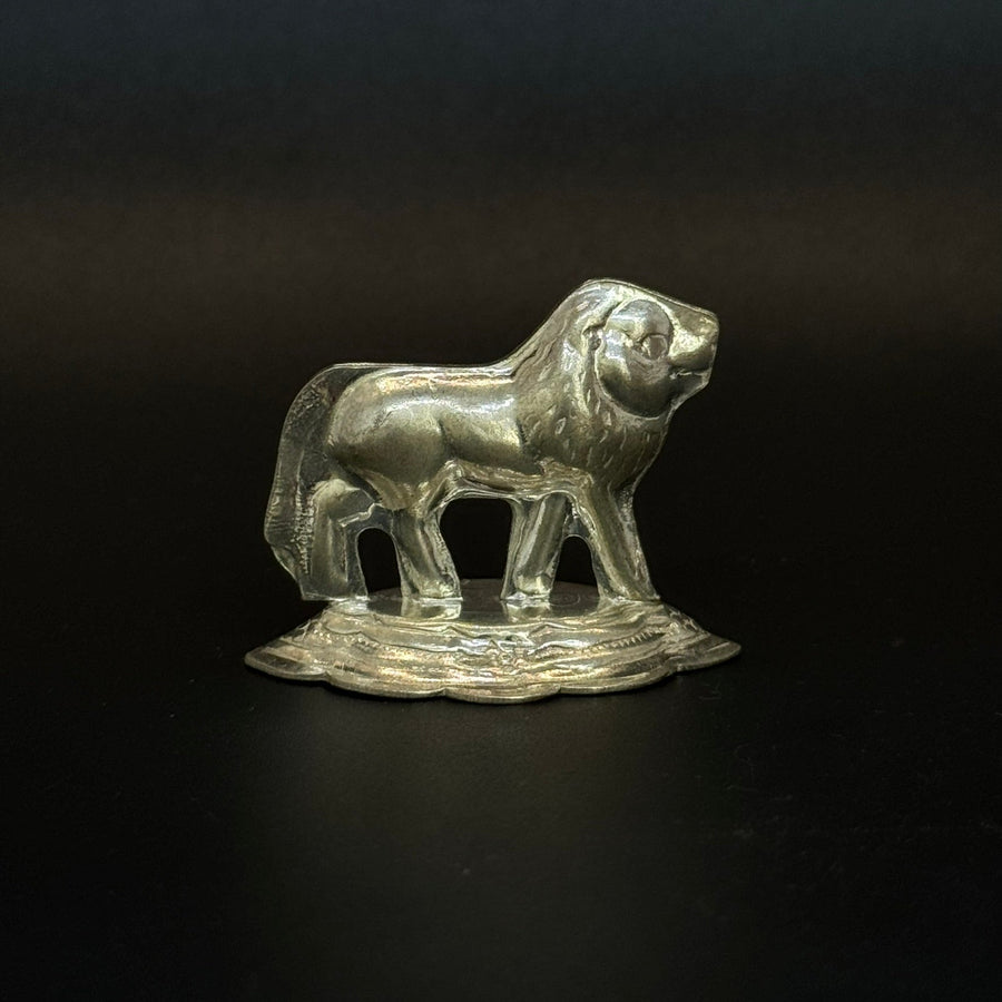 Pure Silver Lion Sculptures - Master JewellersSilver Statue